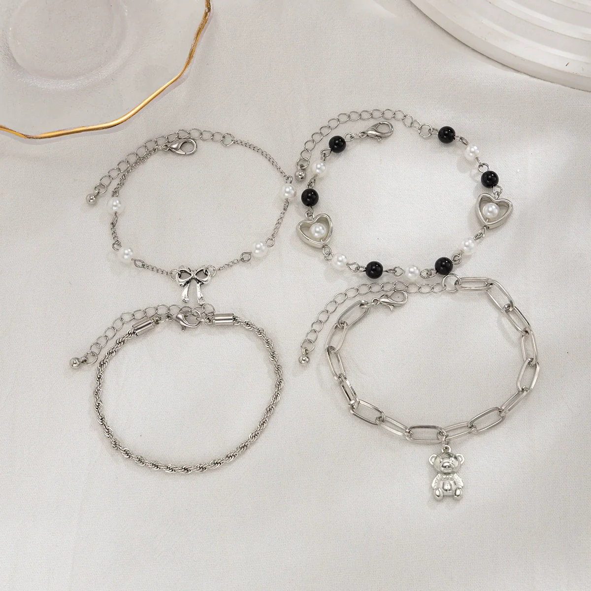 Alloy Sweet Cute Bear Bow Pendant Bracelet With Heart And Star Shapes And Electroplating - Image 6