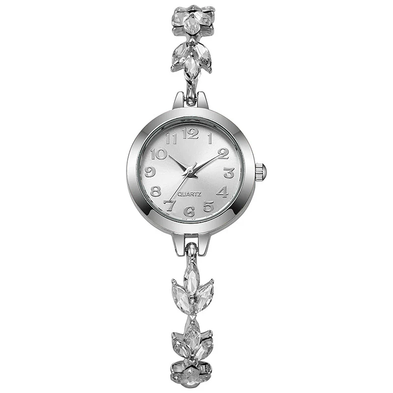 Alloy Women's Fashionable Round Dial Clover Bracelet Watch - Image 12