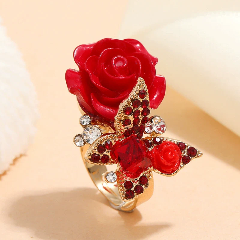 Alloy Women's Rose And Butterfly Ring With Flower Pattern And Diamond Design - Image 7