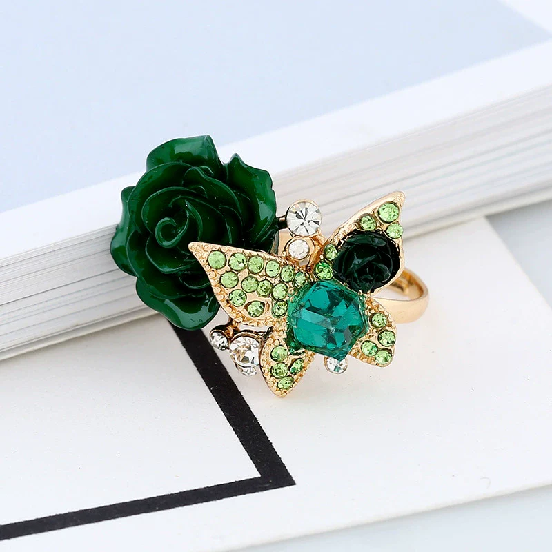 Alloy Women's Rose And Butterfly Ring With Flower Pattern And Diamond Design - Image 8