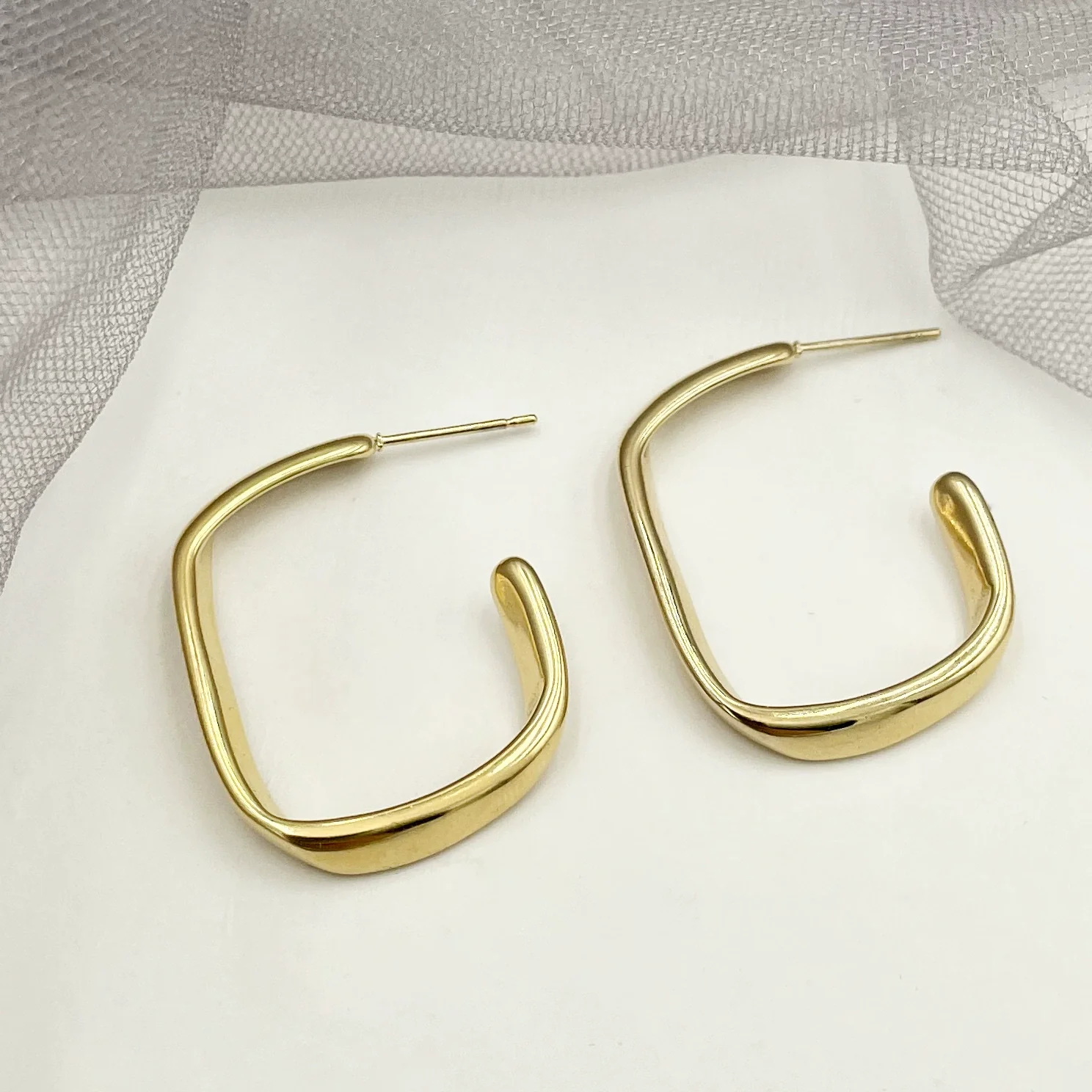 Artistic Retro Geometric Stainless Steel Square Twisted Electroplated Earrings - Image 6