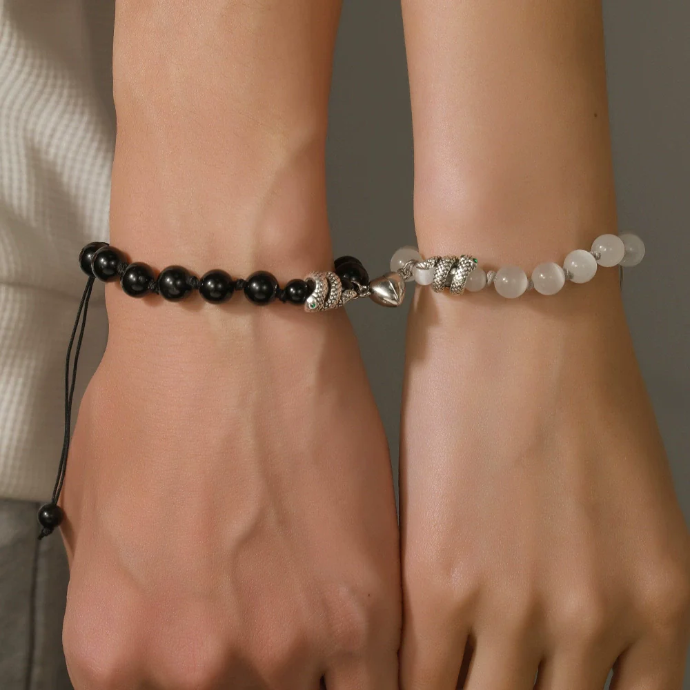 Bracelet Black Onyx White Cat's Eyes Beaded Snake Geometric Handmade Magnet Unisex - Image 4
