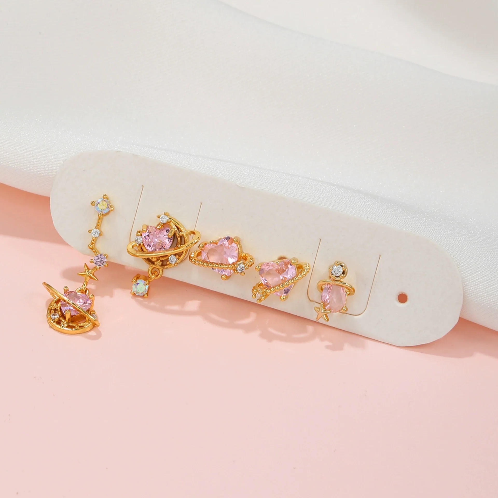 Brass Heartshaped Inlaid Zircon Women's Earrings Set - Image 3