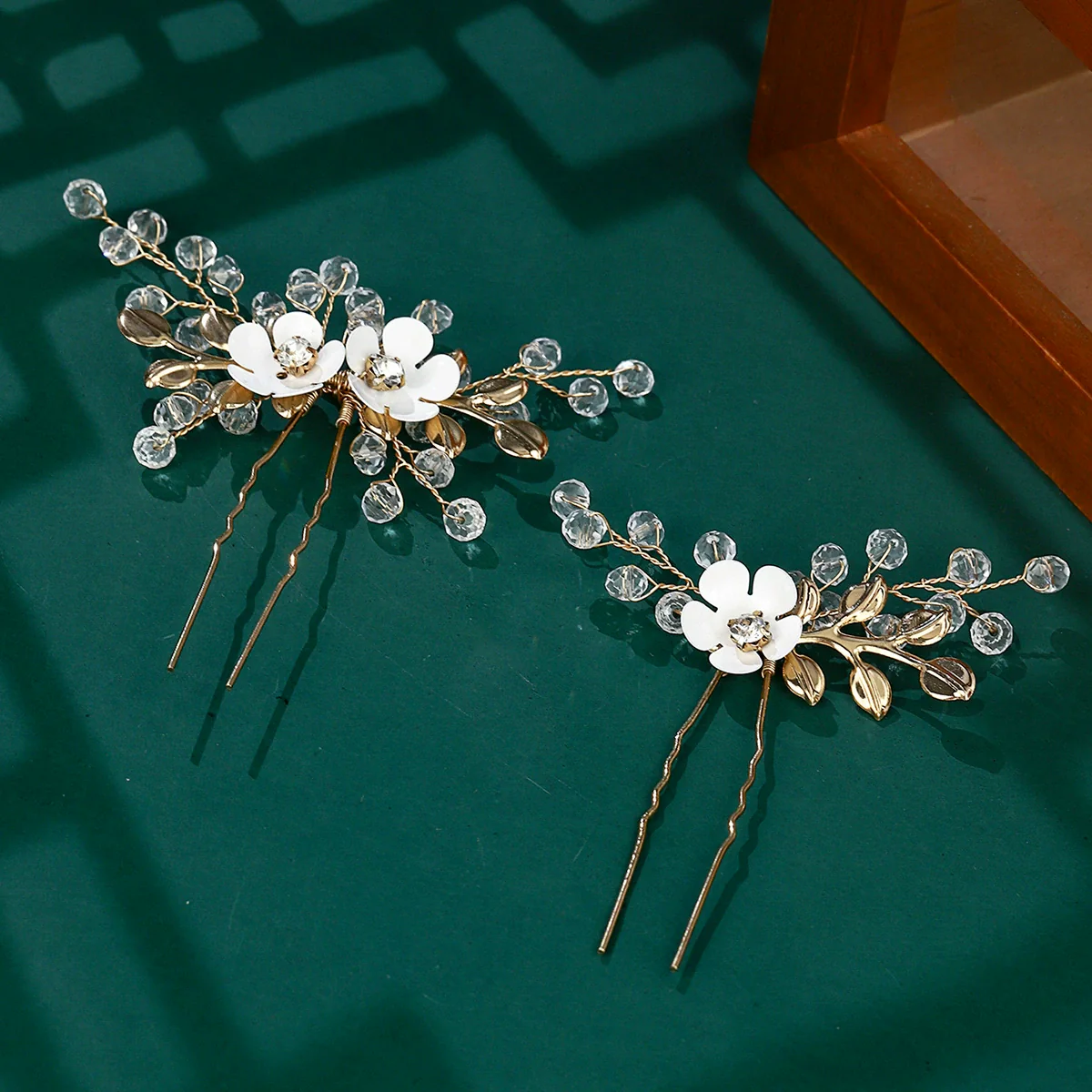 Bridal Jewelry Ushaped Handmade Alloy Hairpin With Leaf Flower Crystal Twopiece Set - Image 2