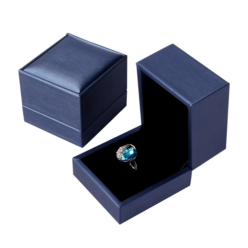 Brushed Pu Leather And Plastic Jewelry Box For Rings Necklaces And Bracelets - Image 2
