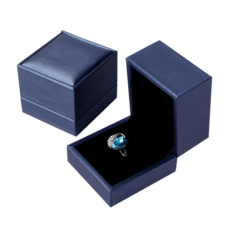 Brushed Pu Leather And Plastic Jewelry Box For Rings Necklaces And Bracelets - Image 6