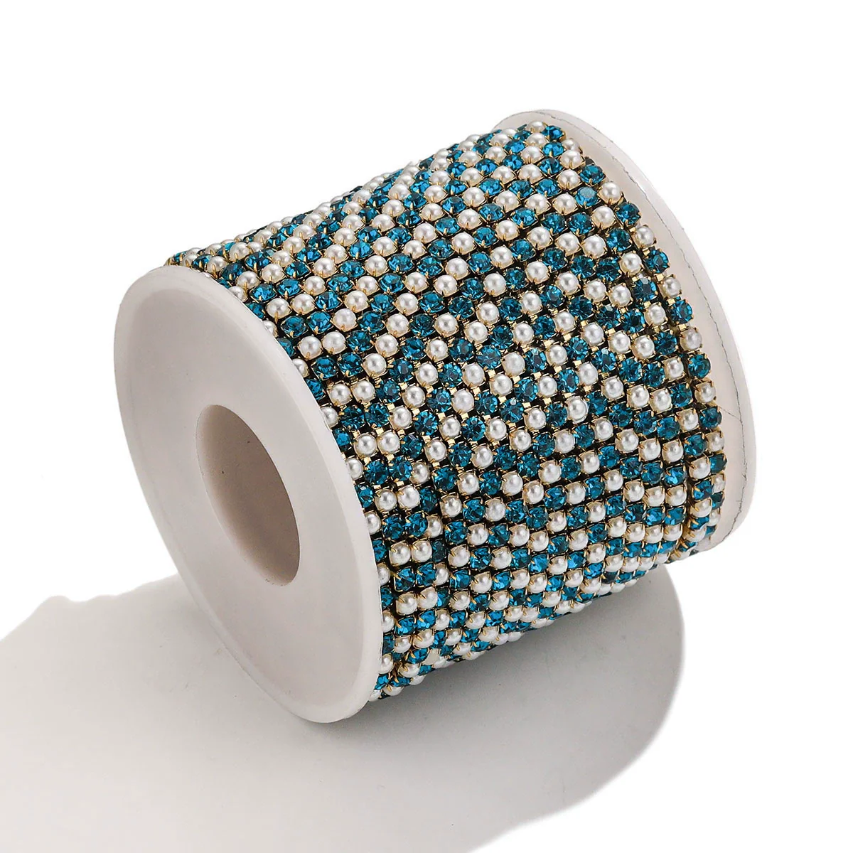 Clothing Accessories Stainless Steel Crystal Pearl Claw Chain Square Electroplated Jewelry Chain - Image 12
