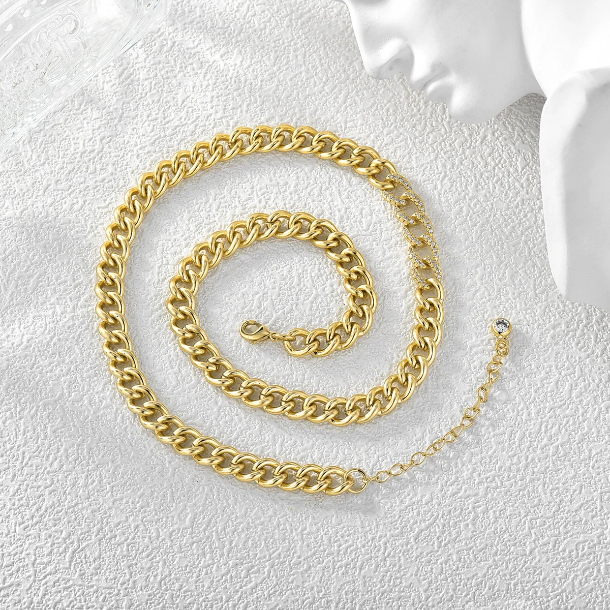 Copper 18K Gold Plated Zircon Rough Cuban Chain Necklace For Women With Geometric Styling - Image 3