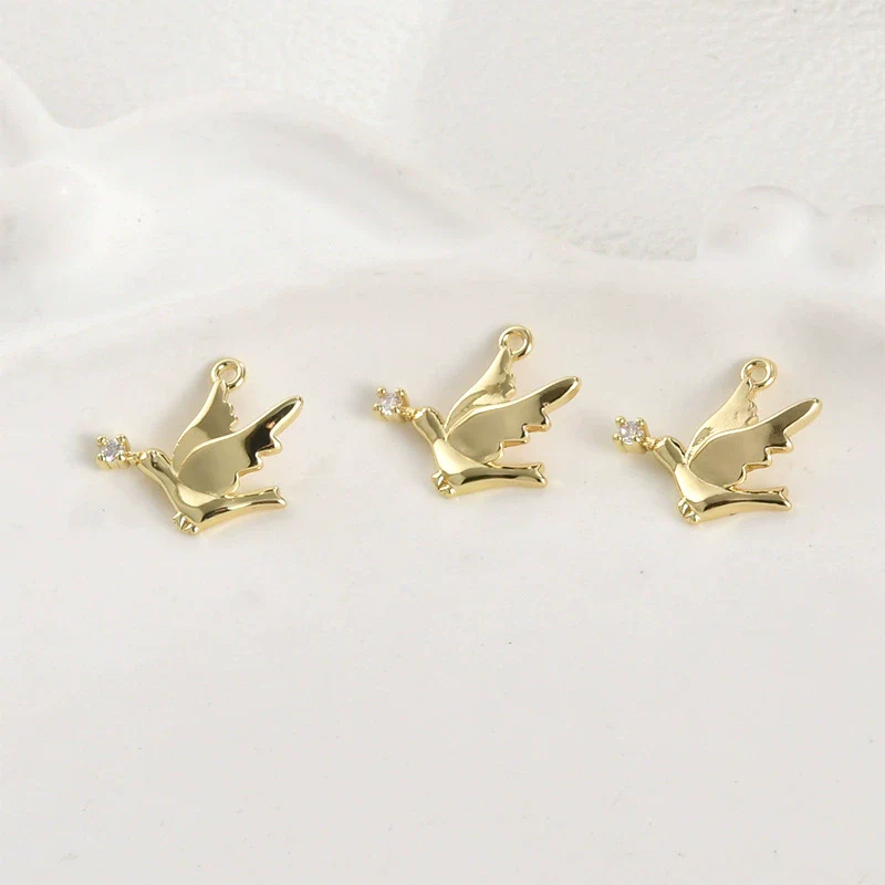 Copper Electroplated Pocket Color Zirconium Peace Pigeon Small Bird Pendant Jewelry Accessories - Image 6