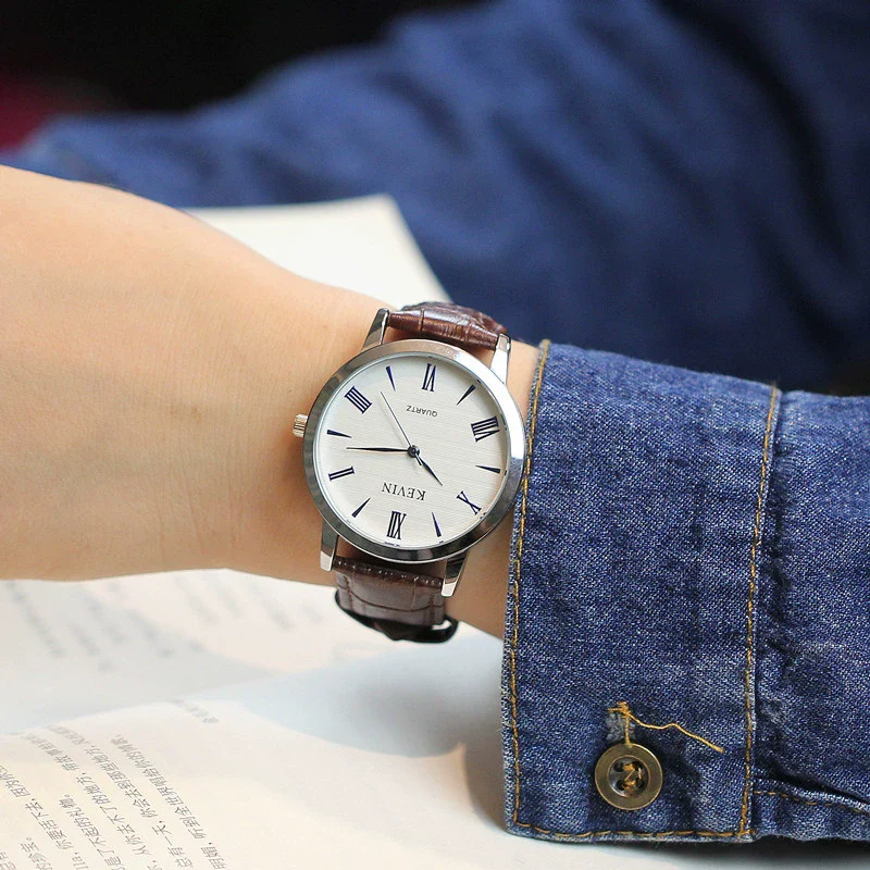 Couple's Genuine Leather And Alloy Watch Round Dial Pin Buckle Style - Image 4