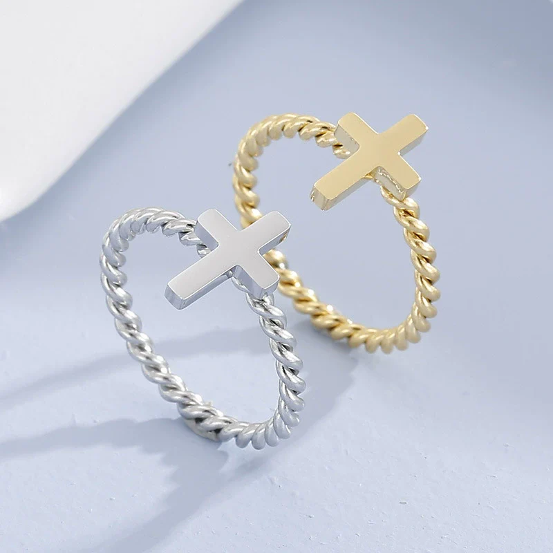 Creative Trend Cross Ring Twist Couple Gift Titanium Steel Geometric Ring - Image 3