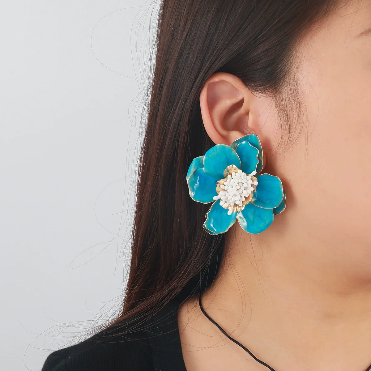 Dopamine Rose Red Women's Exaggerated Highend Earrings Zinc Alloy Flower Electroplated - Image 4
