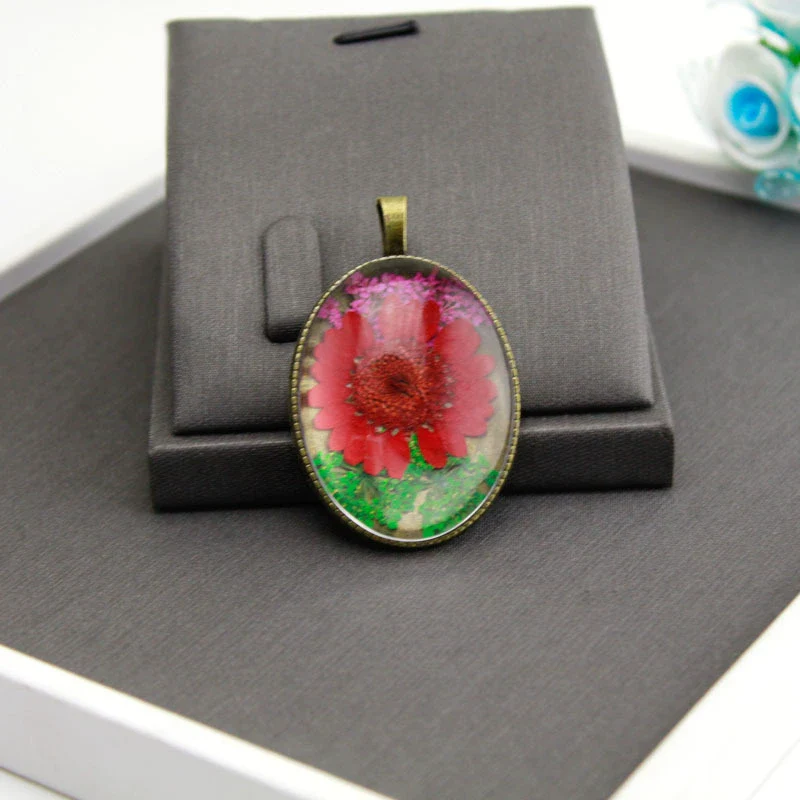 Dried Flower Necklace Glass And Glaze Pendant Pu Wax Rope Chain Drop Shape Minimalist And Geometric Style - Image 6
