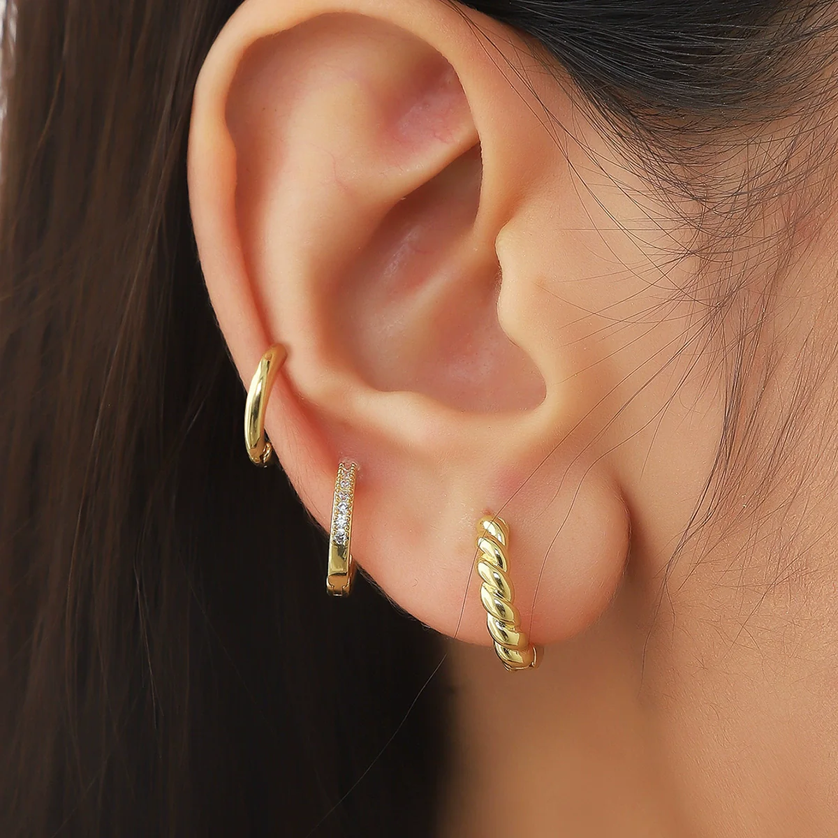 Ear Buckle Artificial Crystal Geometric Electroplating Simple Light Luxury Highend