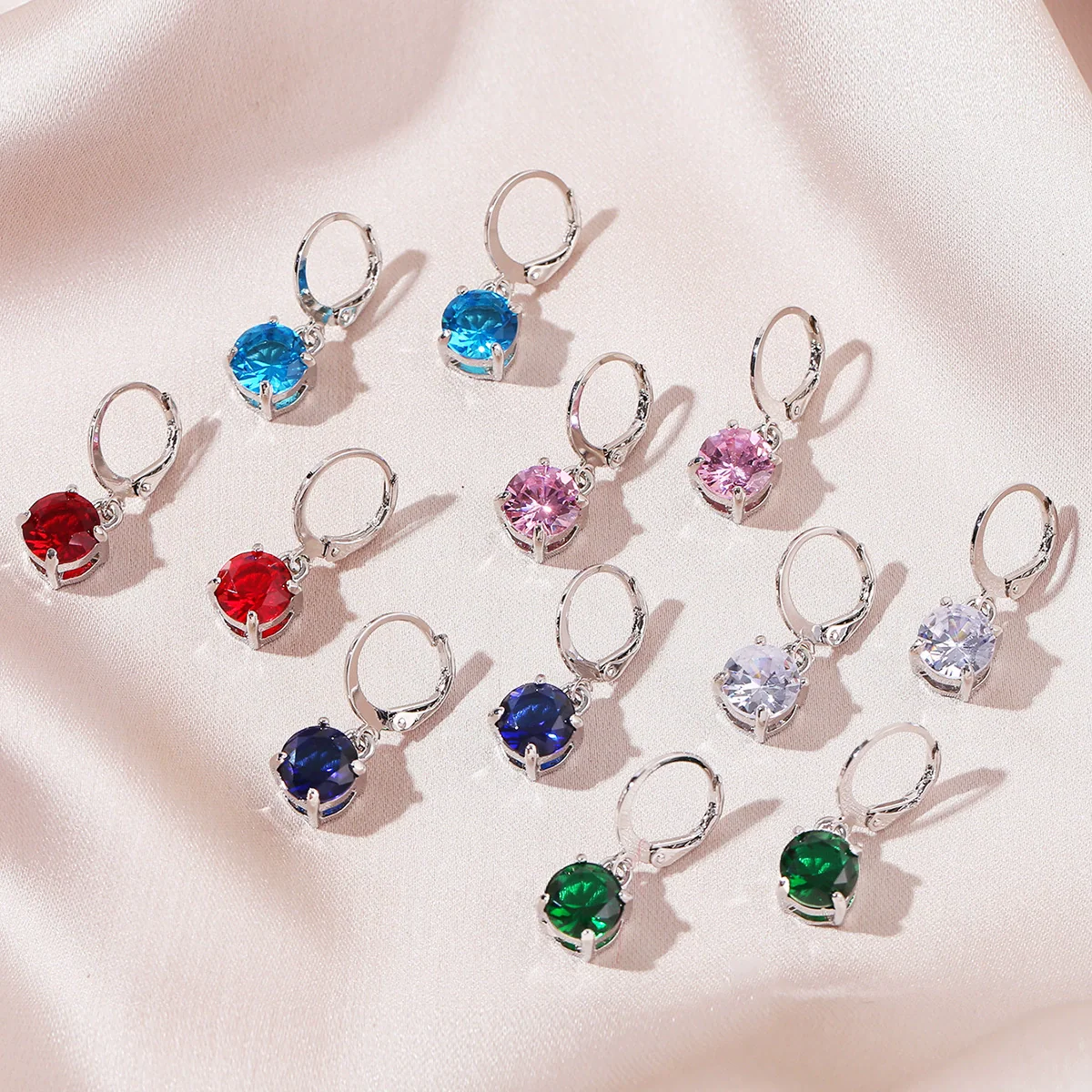 Ear Buckle Artificial Crystal Geometric Electroplating Simple Light Luxury Highend - Image 4