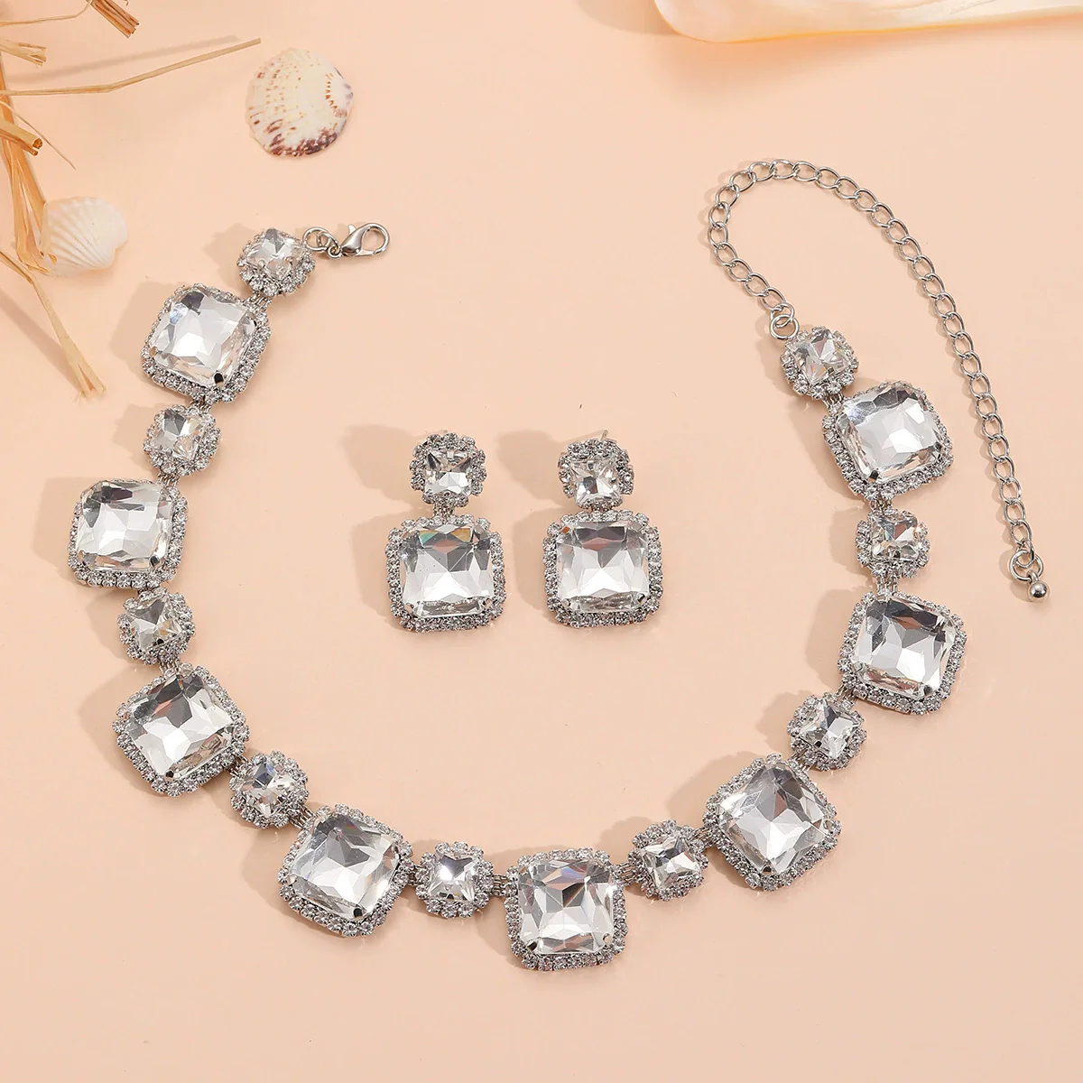 Exaggerated Luxury Artificial Crystal Snake Bone Chain Earrings Necklace Set With Fashion Ol And Geometric Style - Image 2