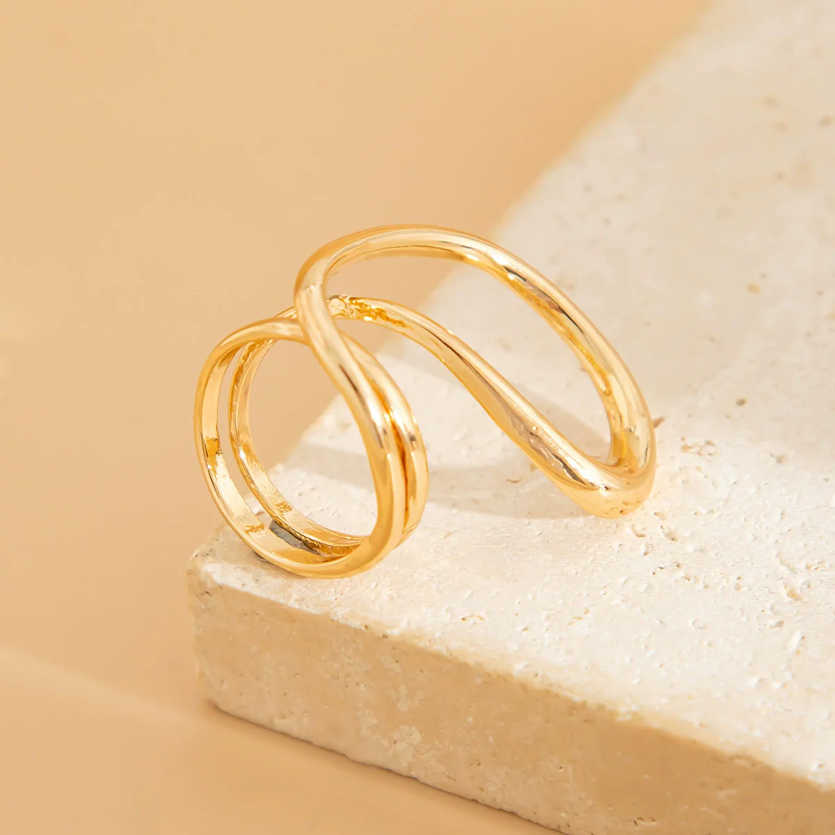 Exaggerated Widebrimmed Glitted Hammer Irregular Alloy Bracelet Electroplated - Image 15