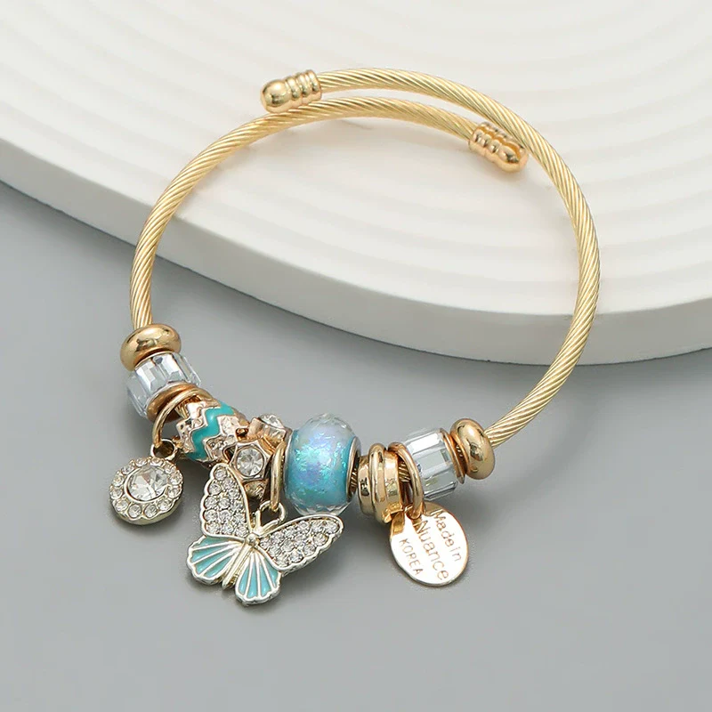 Exaggerated Women's Alloy Bracelets With Butterfly Pendants And Geometric Diamond Design