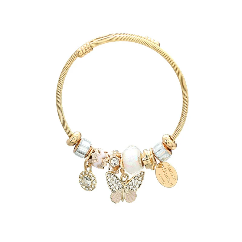 Exaggerated Women's Alloy Bracelets With Butterfly Pendants And Geometric Diamond Design - Image 5
