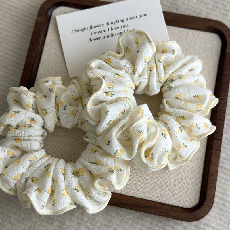 Fabric Knitted Floral Hair Ring And Hair Rope Headdress - Image 3