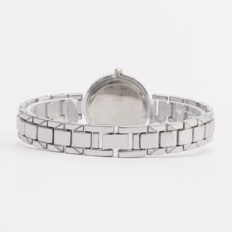 Fashion Diamond Ladies Metal Watch With Round Dial And Copper Clasp - Image 3