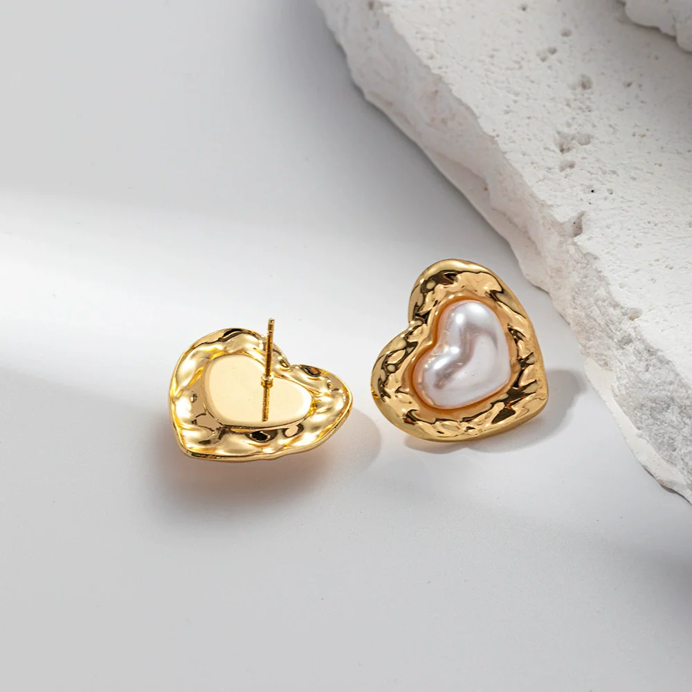 Fashion Elegant Love Pearl Stainless Steel Heartshaped Electroplated Women's Jewelry Earrings - Image 3
