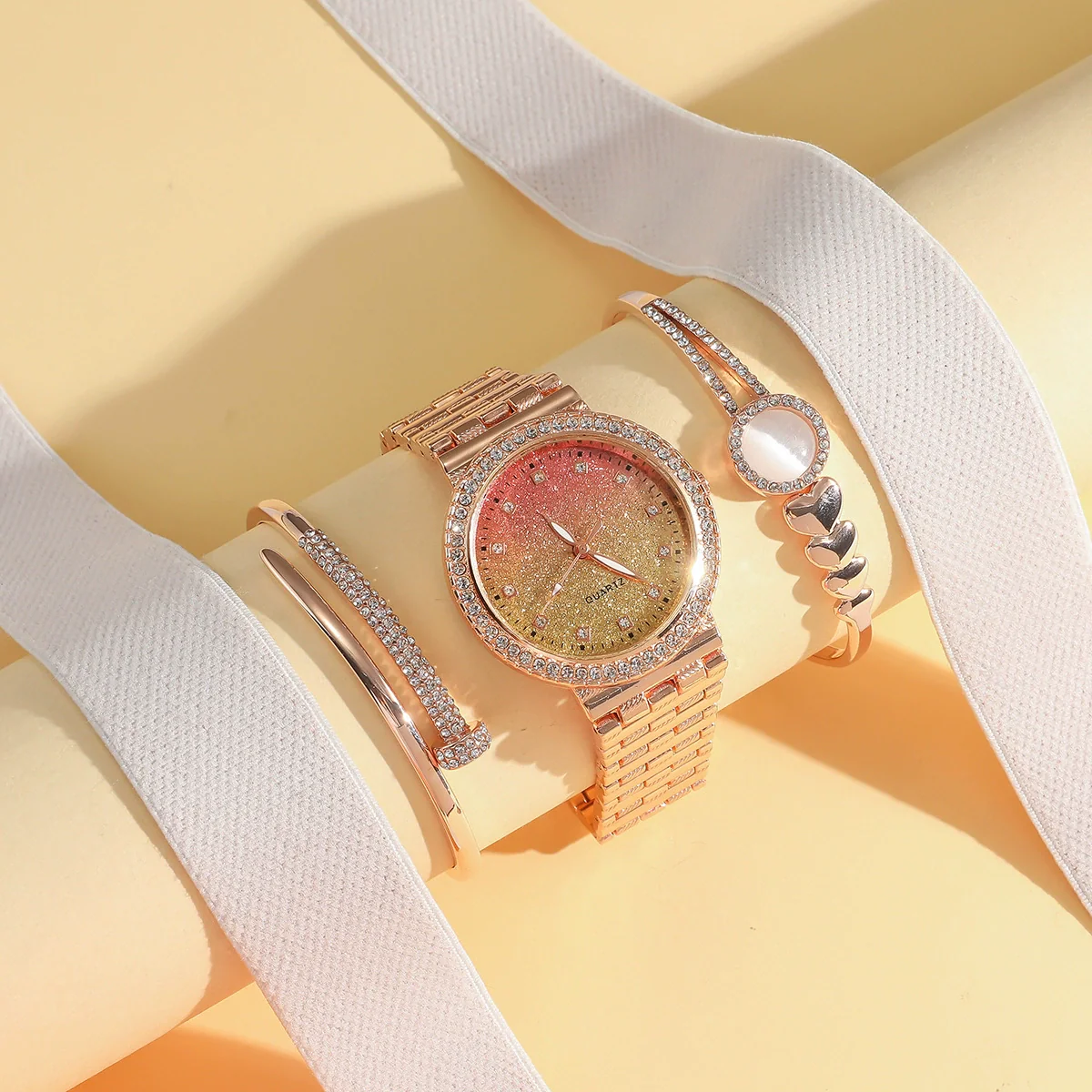 Fashion Highend Women's Alloy And Stainless Steel Waterproof Chain Watch With Round Dial - Image 2