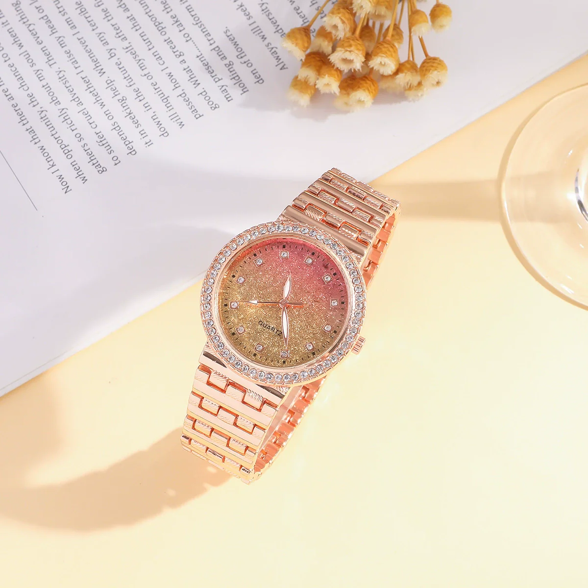 Fashion Highend Women's Alloy And Stainless Steel Waterproof Chain Watch With Round Dial - Image 3