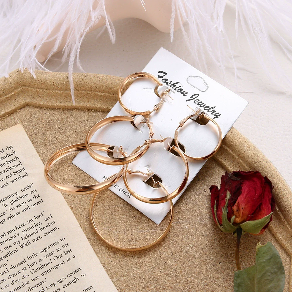 Fashion Iron Alloy Geometric Hoop Earrings Set For Women With Electroplating Treatment - Image 2