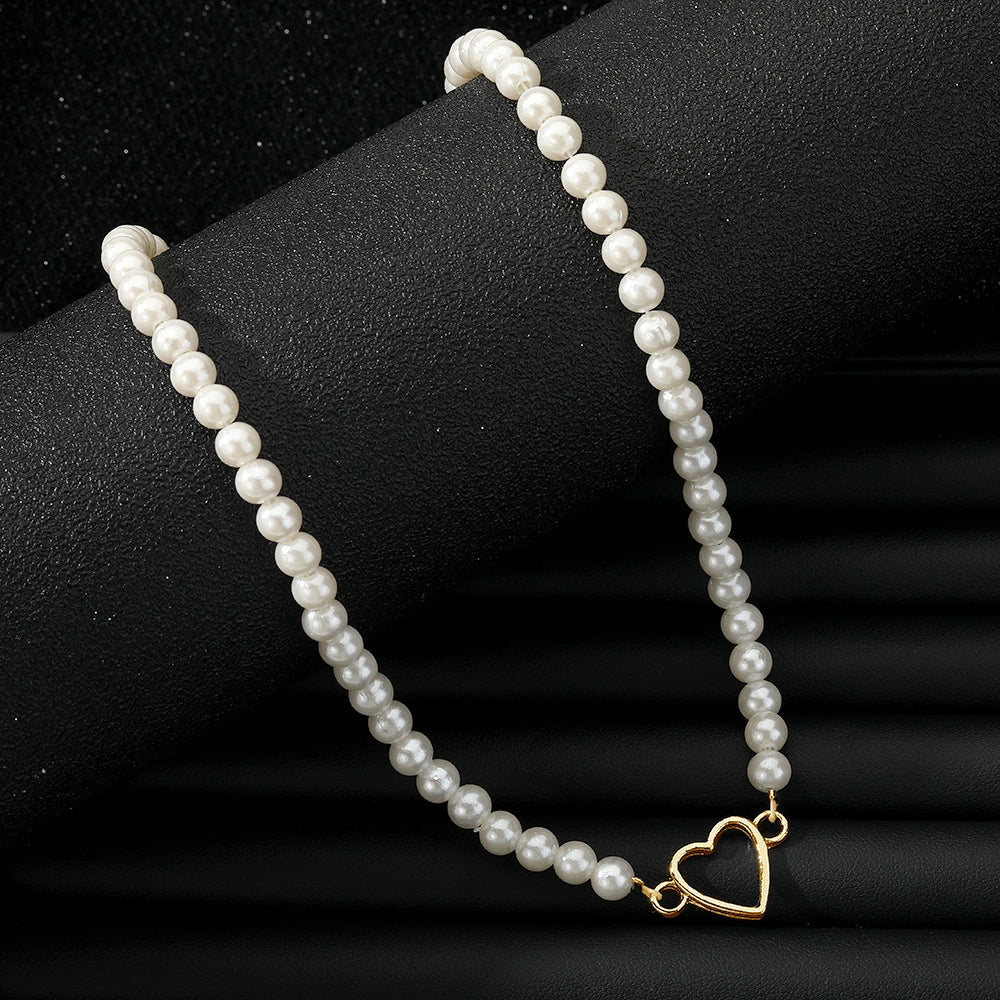 Fashion Jewelry Imitation Pearl Alloy Heart Hollow Geometric French Retro Electroplated Necklace For Women - Image 4