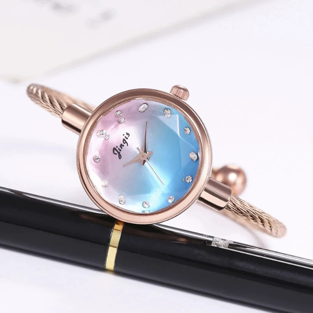 Fashion Ladies Alloy Bracelet Watch With Round Dial - Image 2