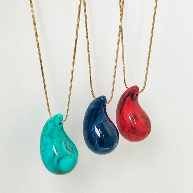 Fashion Minimalist Acrylic Water Drop Pendant Necklace With Stainless Steel Electroplated 18K Gold Snake Bone Chain