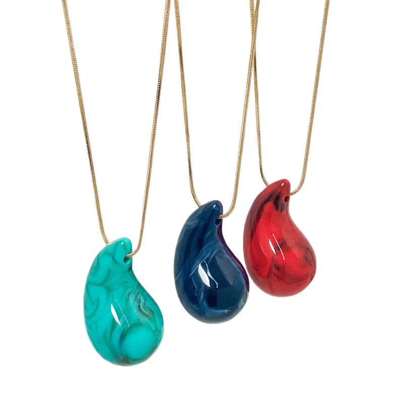 Fashion Minimalist Acrylic Water Drop Pendant Necklace With Stainless Steel Electroplated 18K Gold Snake Bone Chain - Image 5