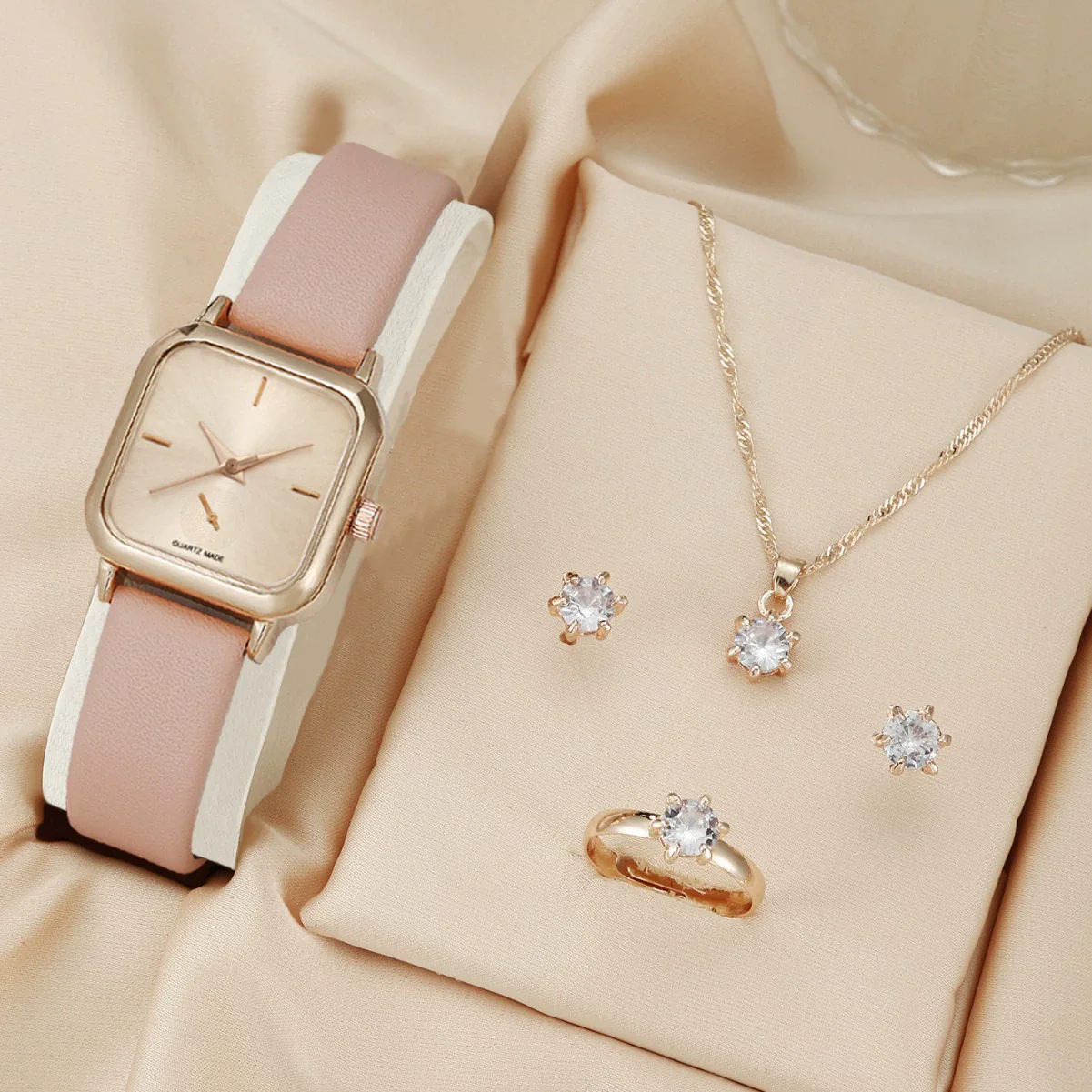 Fashion Simple Business Square Alloy Rhinestone Jewelry Pu Strap Quartz Watch For Female