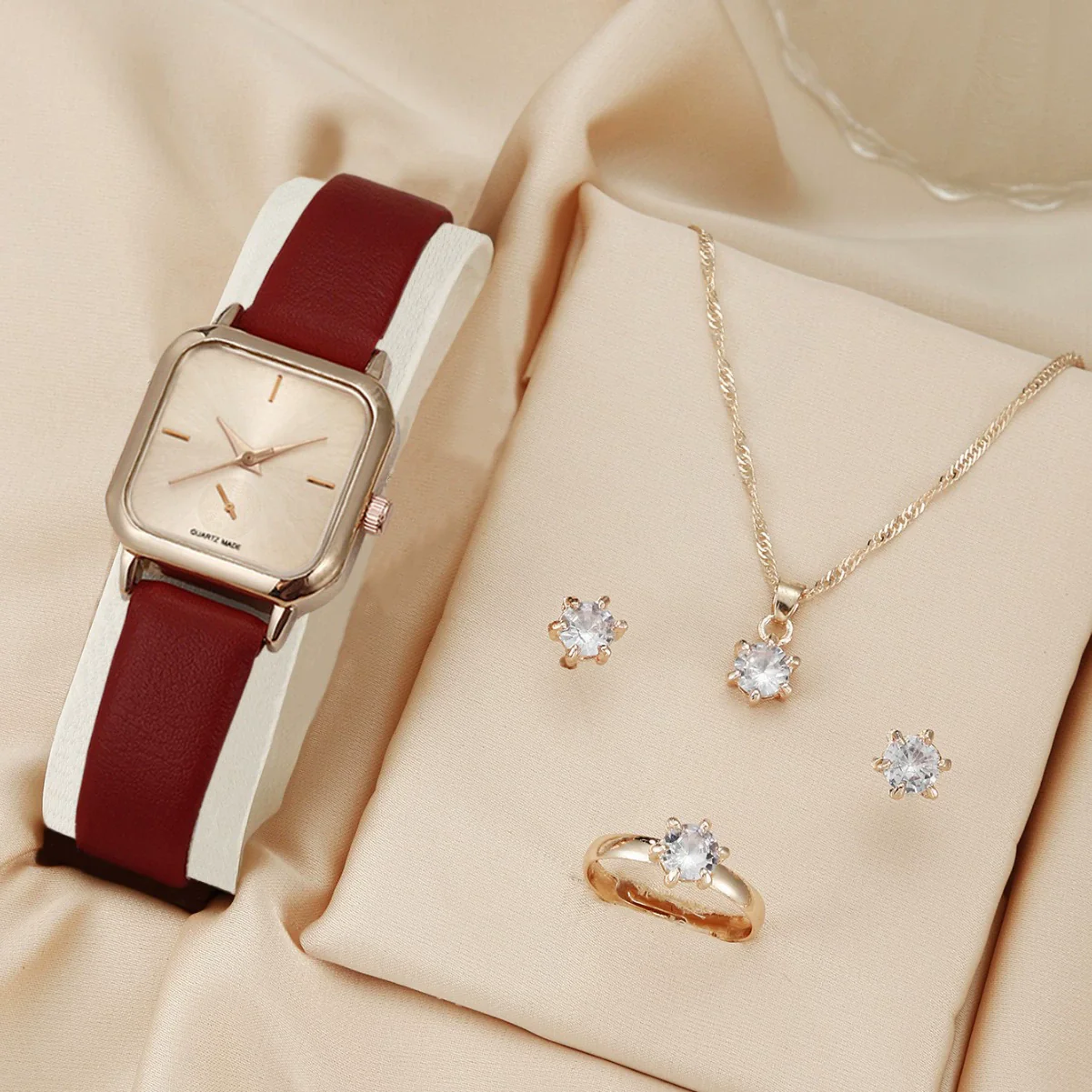 Fashion Simple Business Square Alloy Rhinestone Jewelry Pu Strap Quartz Watch For Female - Image 3