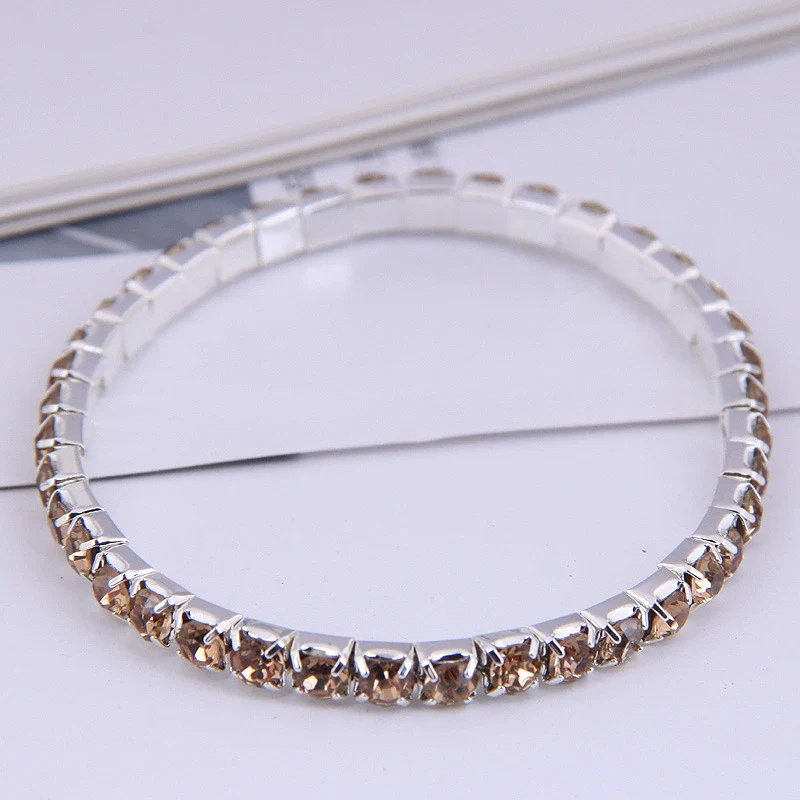 Fashion Simple Single Row Diamond Alloy Female Bracelet - Image 3