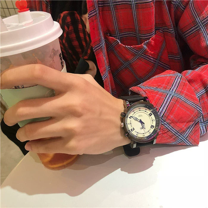 Fashion Simple Trendy Sports Watch Alloy Case Silicone Strap Round Dial - Image 7