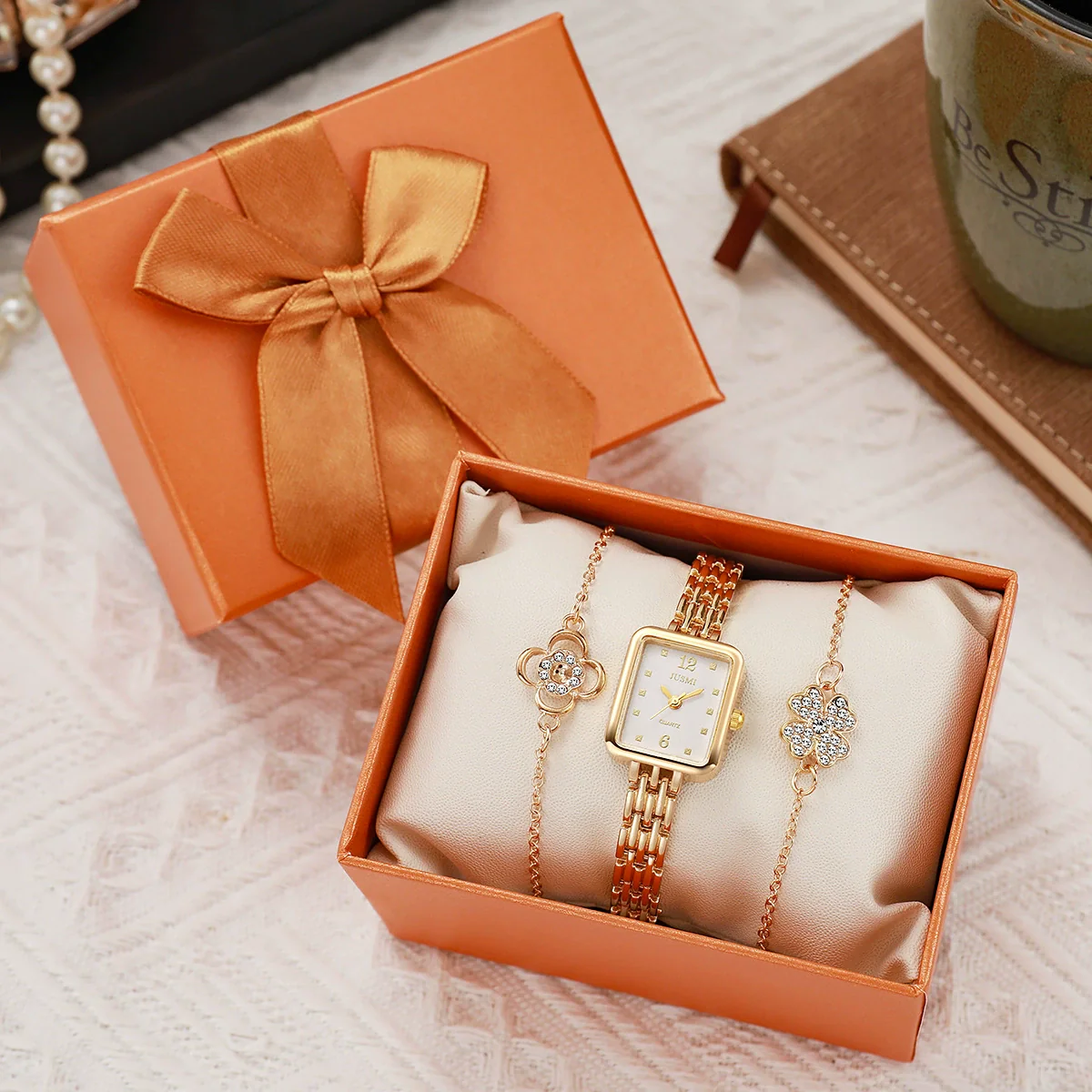 Fashion Square Ins Diamond Women's Watch And Four Leaf Clover Flower Bracelet Set Alloy Material - Image 6