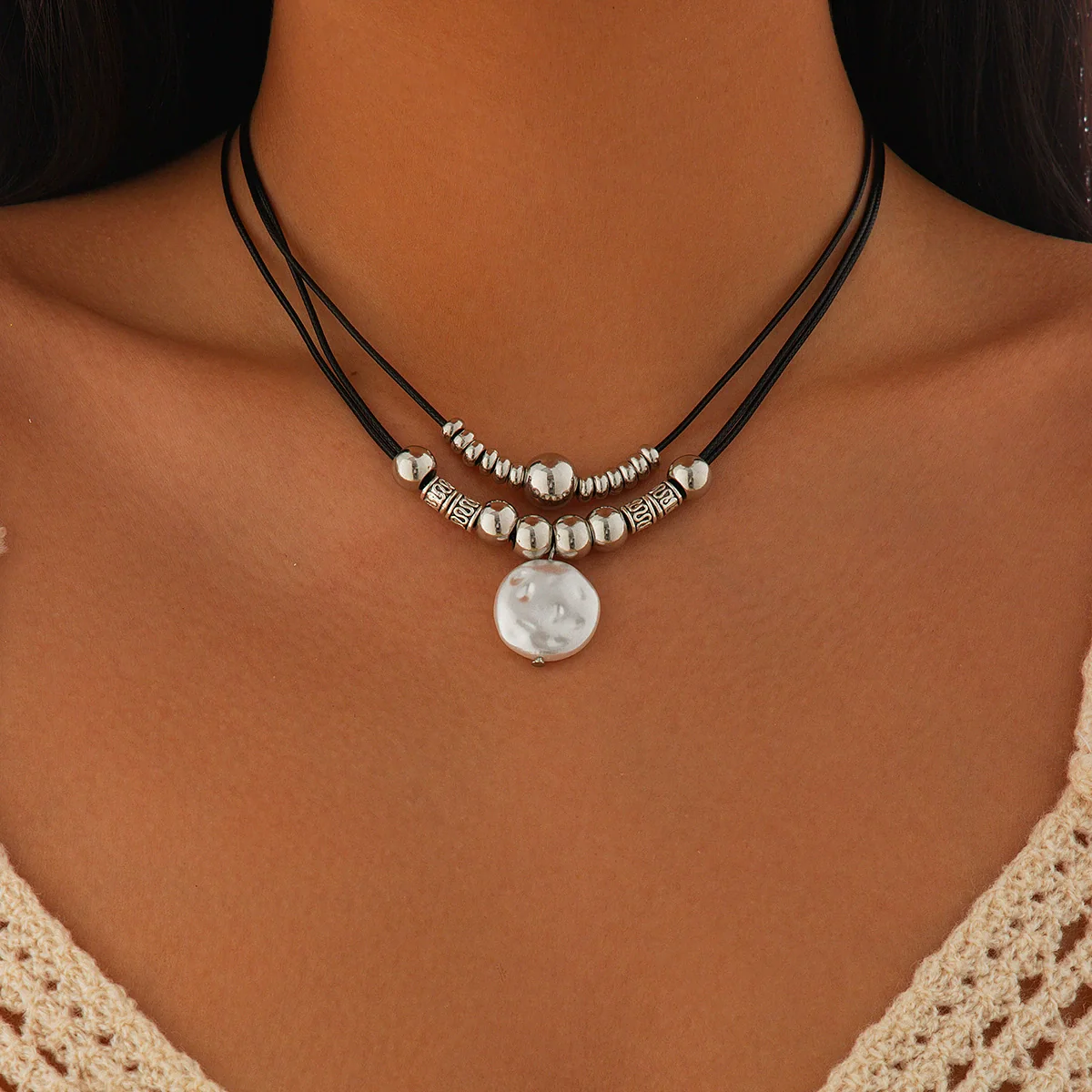 Fashion Temperament Alien Imitation Pearl Pendant Necklace Geometric Handmade Wax Thread
