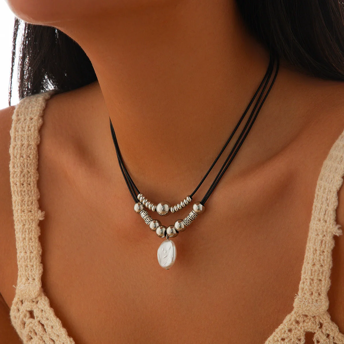 Fashion Temperament Alien Imitation Pearl Pendant Necklace Geometric Handmade Wax Thread - Image 2