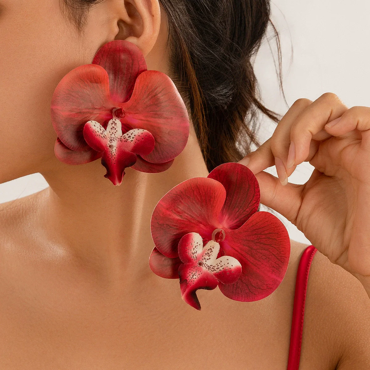 Fashion Threedimensional Flower Geometric Plastic Resin Fabric Wax Thread Handmade Women's Necklace Choker - Image 12