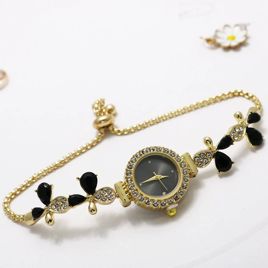 Fashion Women's Alloy And Stainless Steel Round Water Drop Shape Bracelet Watch - Image 3