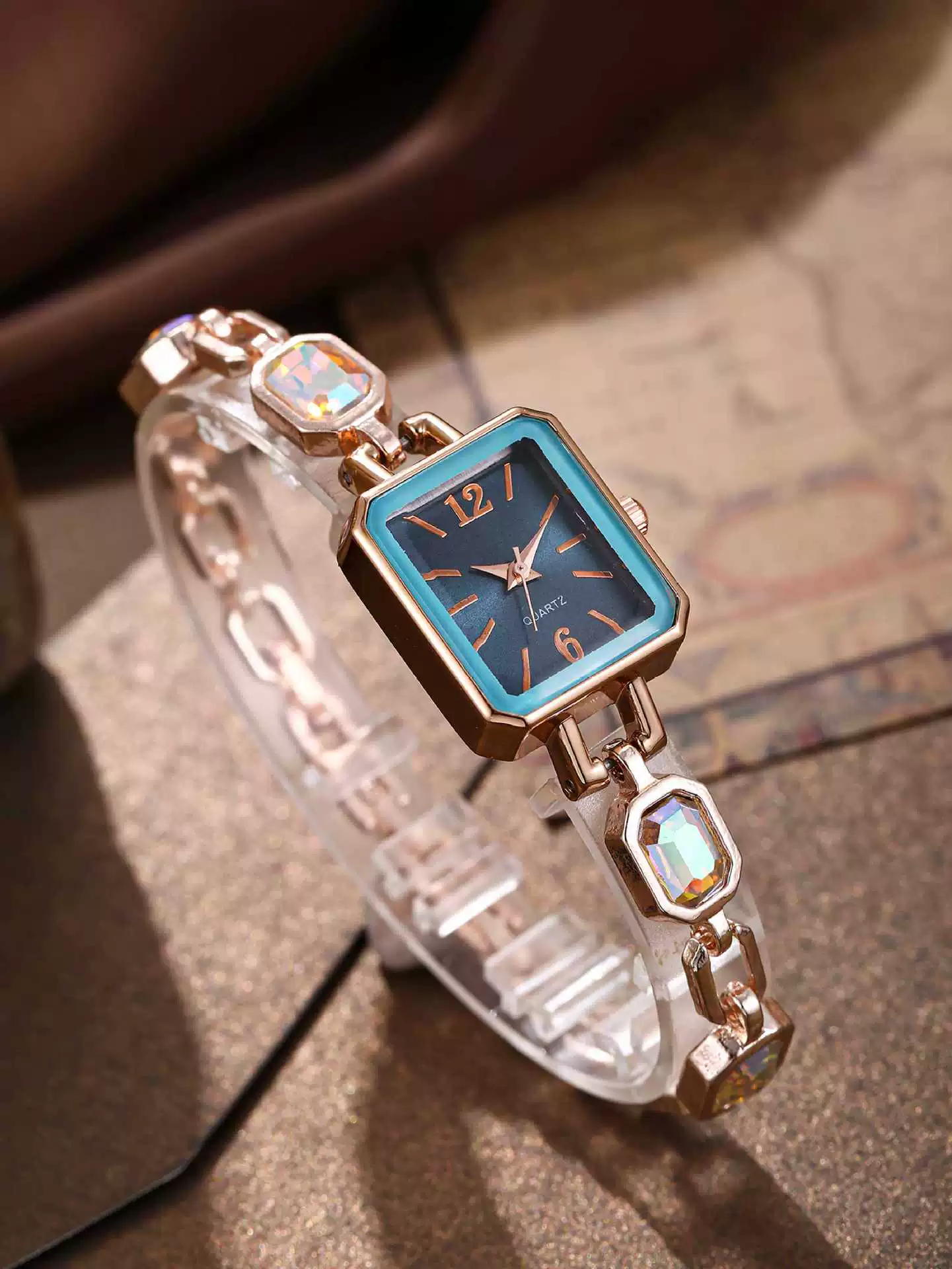Fashion Women's Alloy Bracelet Watch With Square Dial And Colorful Gemstone - Image 8
