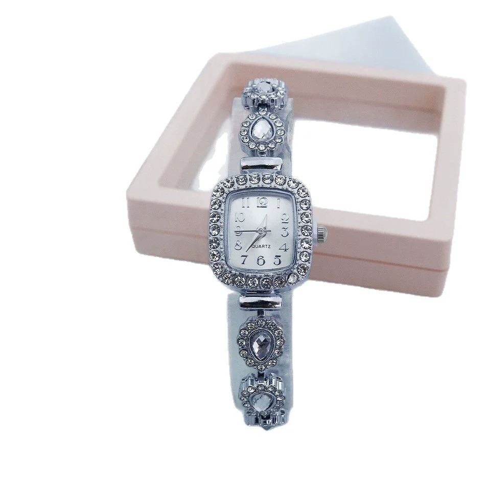 Fashion Women's Alloy Square Quartz Watch With Full Diamond Inlay - Image 5