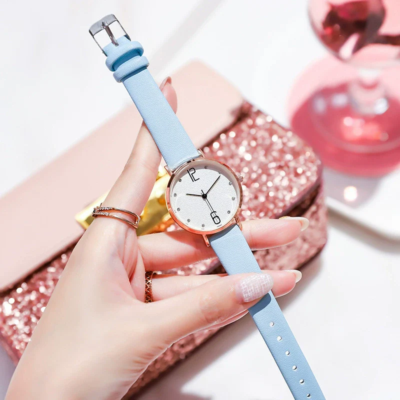 Fashion Women's Metal Case Quartz Watch With Imitation Leather Strap And Round Dial - Image 4