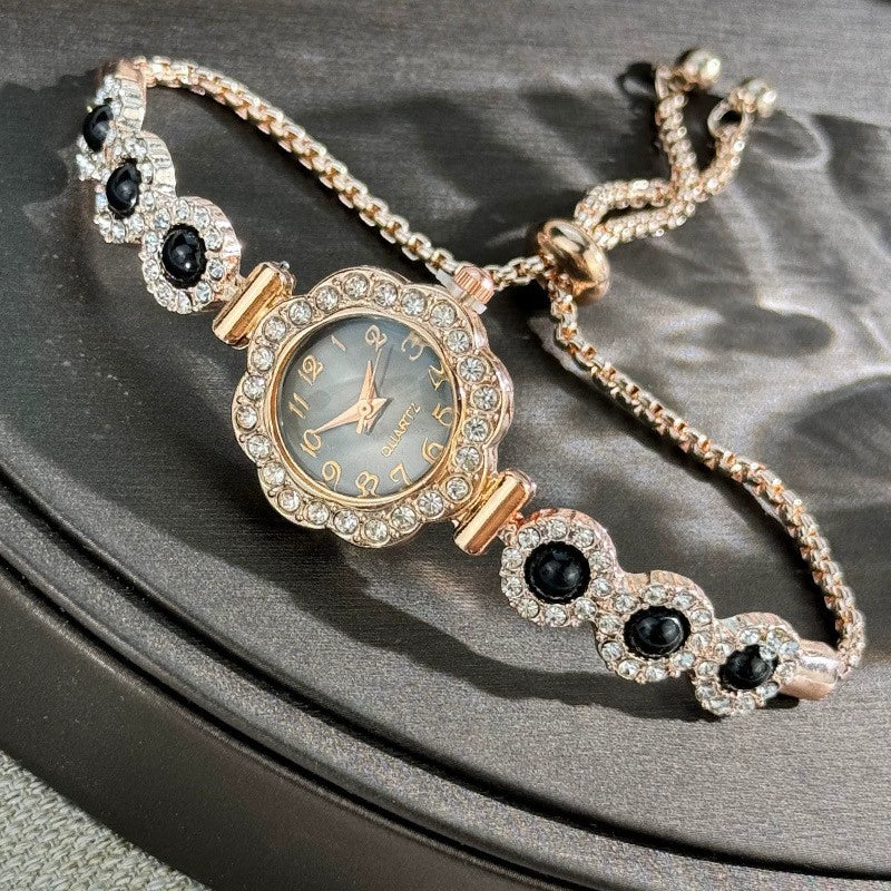 Fashionable Chalcedony Diamond Women's Alloy Watch With Round Dial And Pullout Bracelet - Image 2