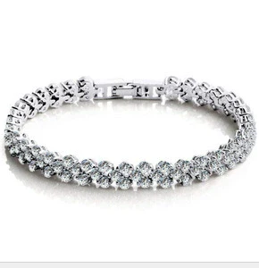 Fashionable Women's Diamondencrusted Quartz Bracelet Watch With Starry Sky Design Alloy Case Rose Gold Buckle And Round Dial - Image 17