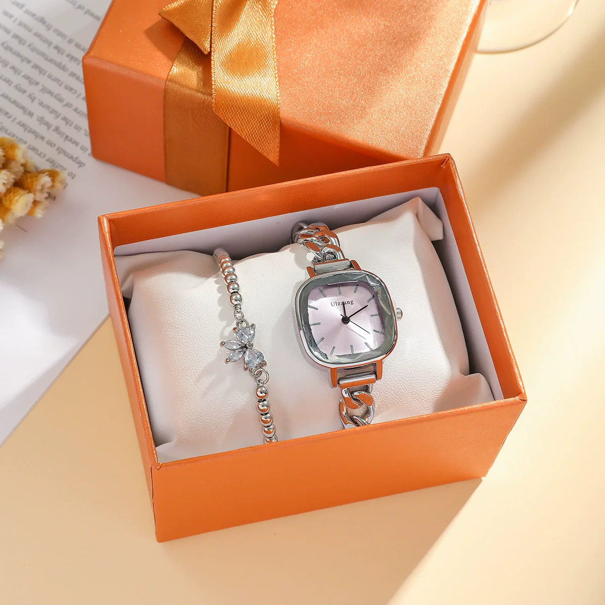 Female Fashionable Purple Aurora Dial Alloy Square Bracelet Watch With Butterfly Rhinestone And Stainless Steel Buckle