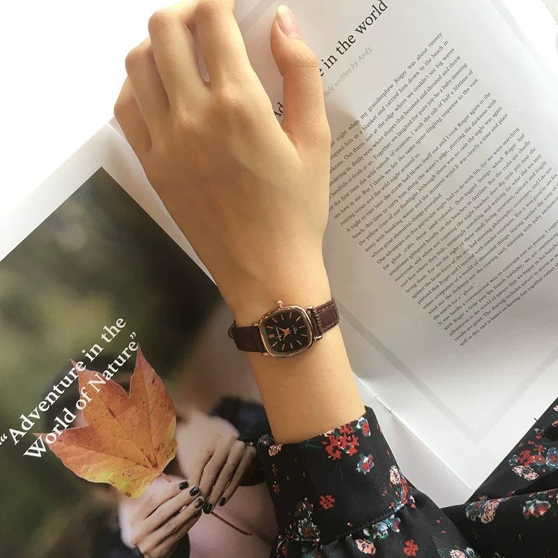 Female Student Casual Quartz Watch Alloy Case Stainless Steel Clasp Imitation Leather Strap Square Dial Antique Style