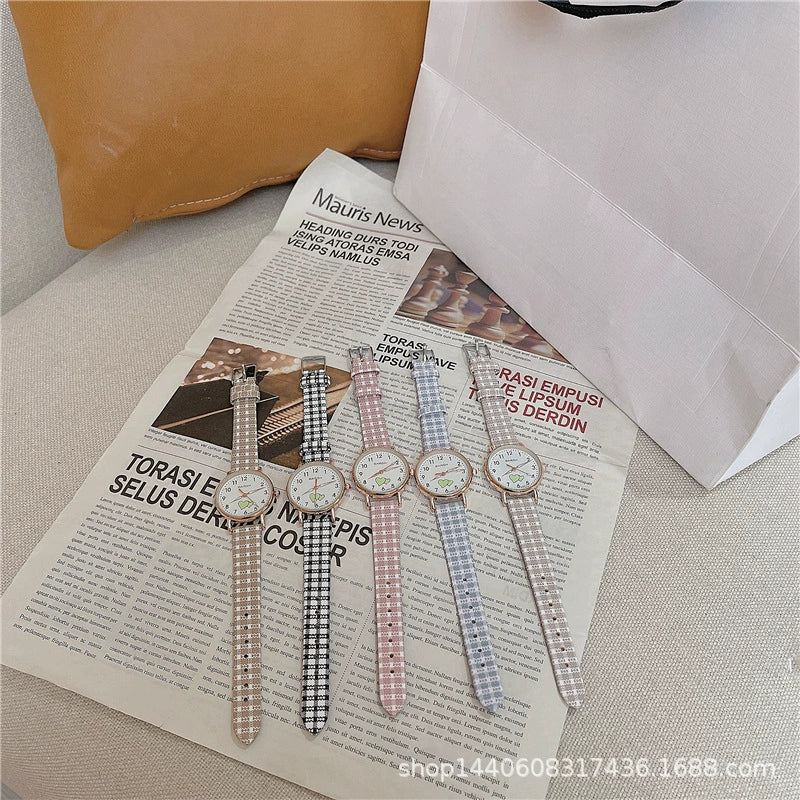 Female Student Leisure Style Alloy Case Plaid Quartz Watch